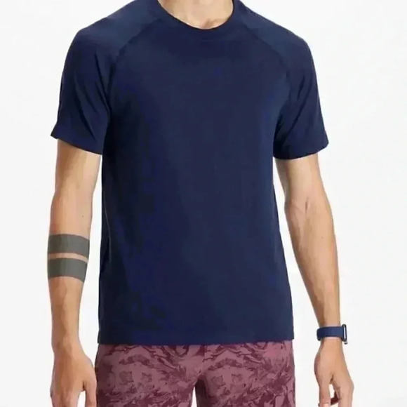 Fabletics The Training Day Tee Navy - Picture 1 of 5